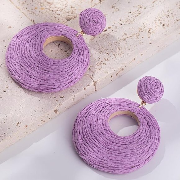 Lavender Rattan Earrings Chunky Wicker Raffia Dangle Hoop Beachy Vacation New - Picture 1 of 9